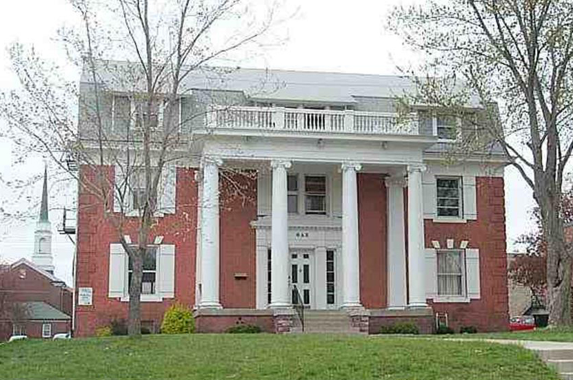 Colonial's Club- Theta Delta Chi- 217 Ash Ave