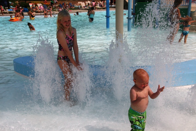 Children playing at the Furman Aquatic Center