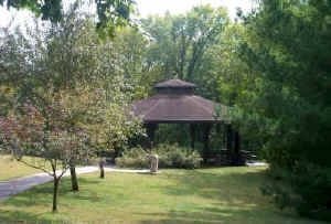 Crab Apple Shelter in McCarthey Lee Park